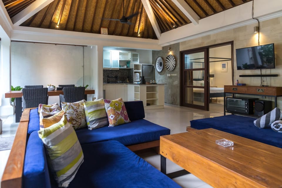 Communal lounge/ TV room, TV and multimedia, Kitchen or kitchenette, Seating area