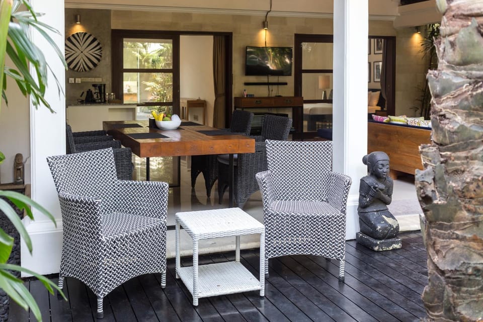 Balcony/Terrace, Dining area