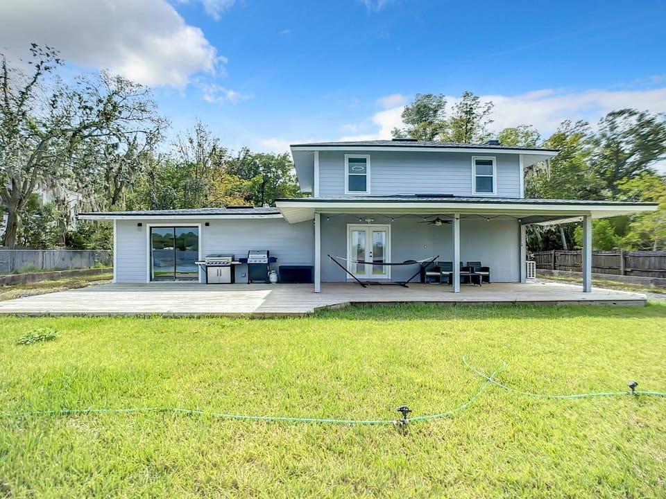 Trout River Oasis House in Jacksonville