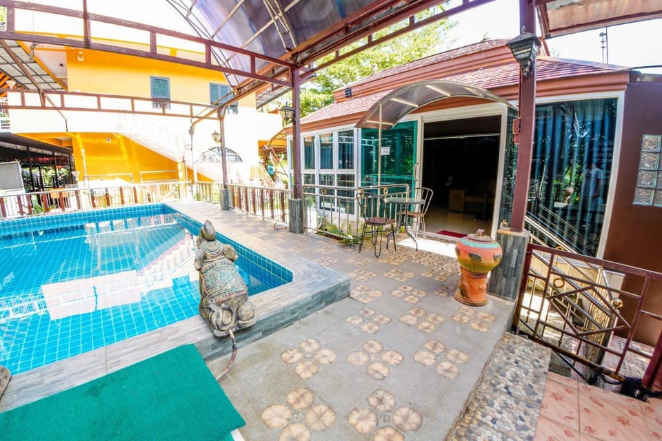 Property building, Pool view, Swimming pool