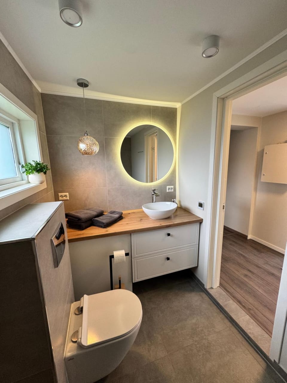 Toilet, Bathroom