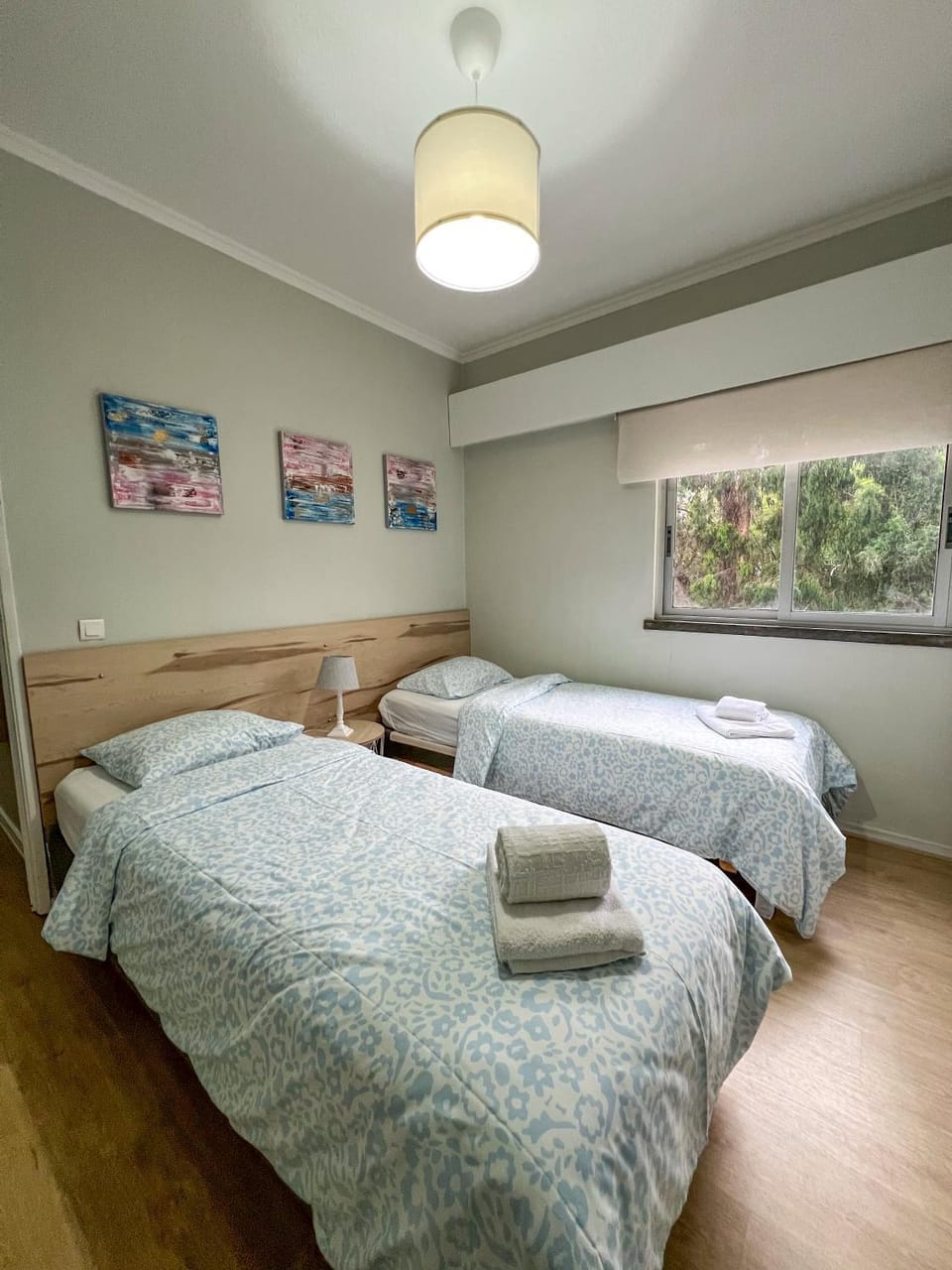 Bed, Photo of the whole room, Bedroom, towels, wardrobe