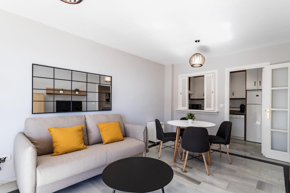Kitchen or kitchenette, Living room, Dining area