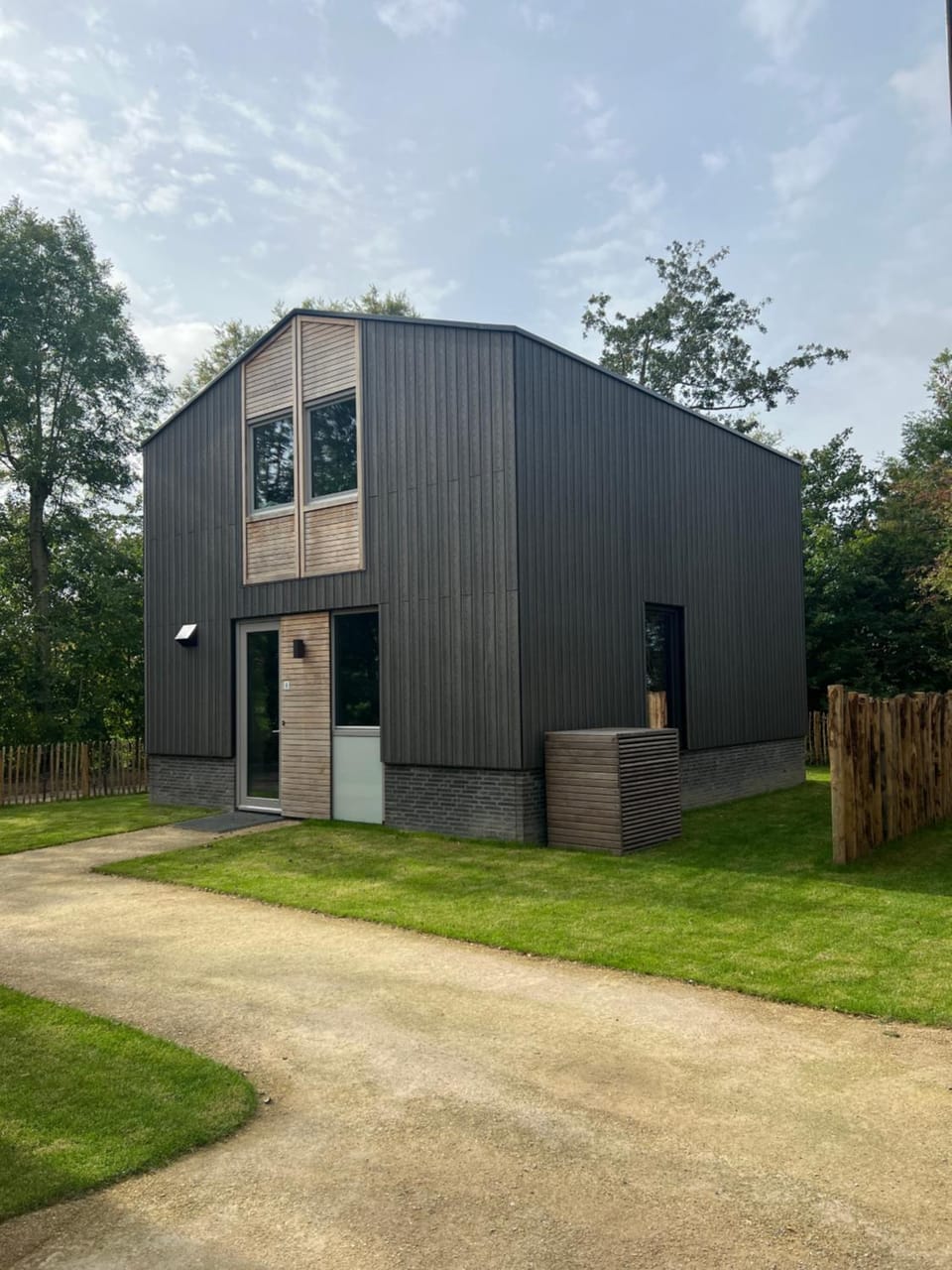 Property building, Day