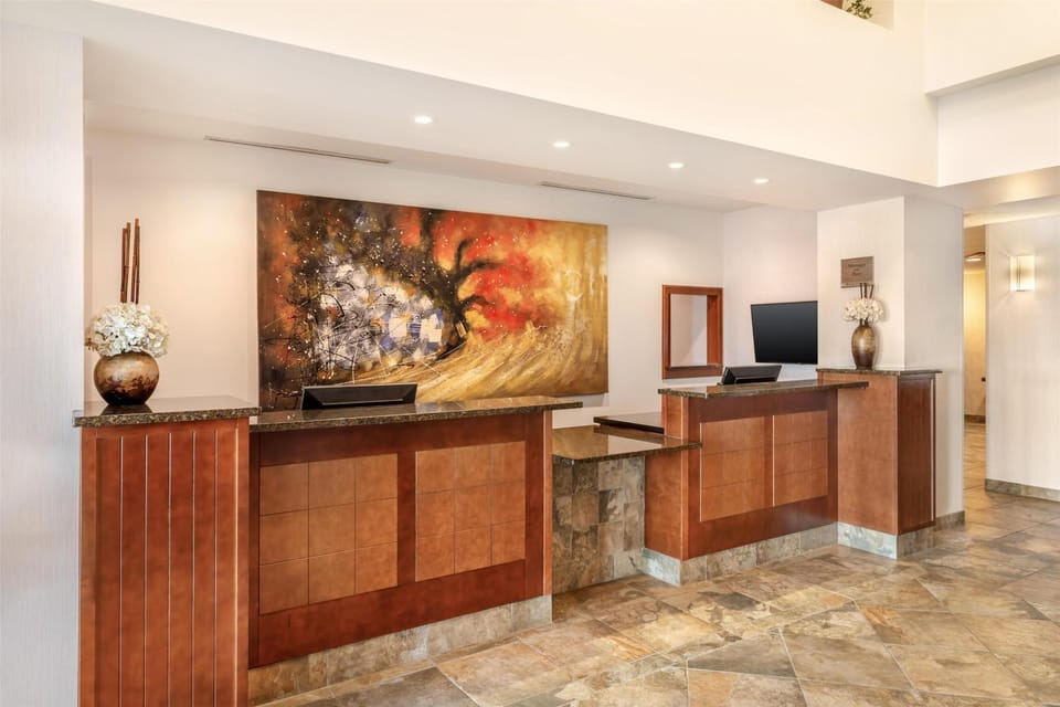 Lobby or reception, Lobby or reception
