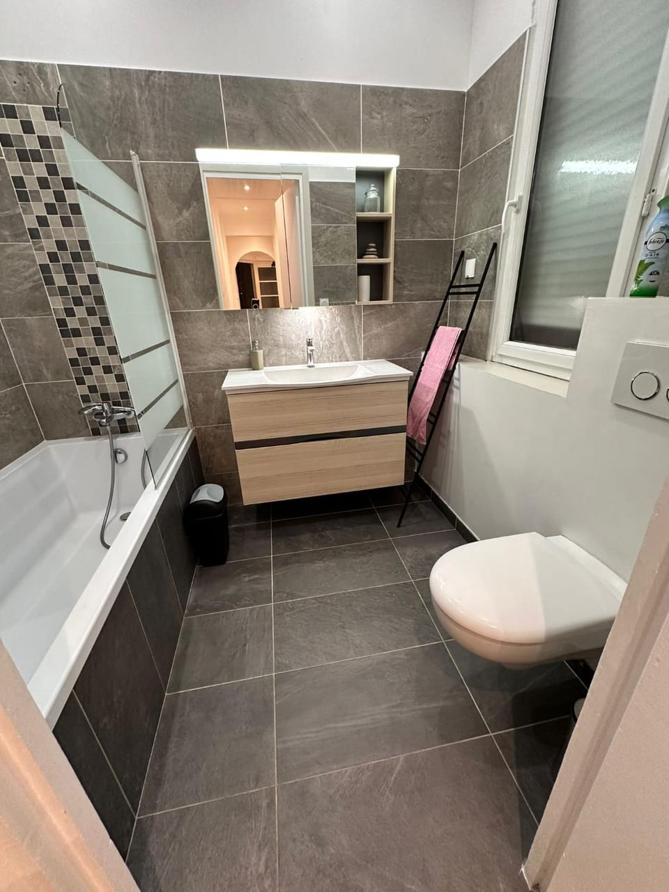 Toilet, Bathroom, Bath, towels