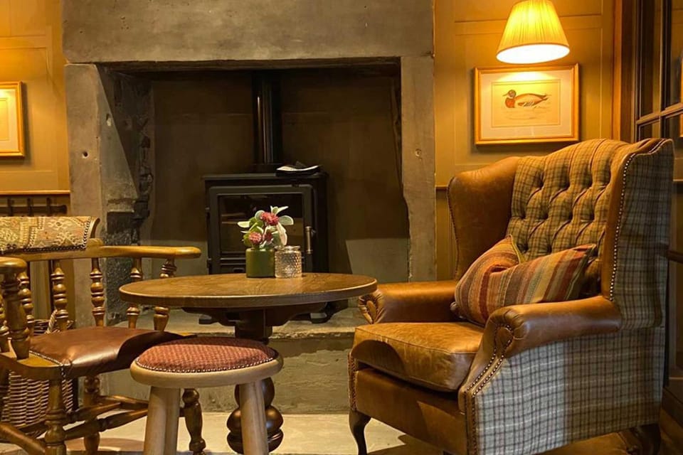 Seating area, Internal: Not applicable to any particular room