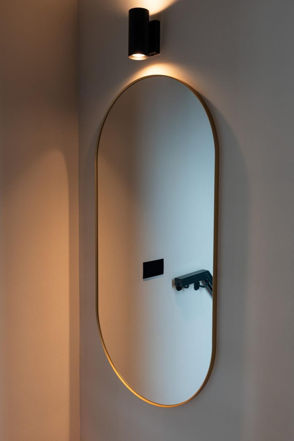 Spacious & Chic House in Center House in Flanders