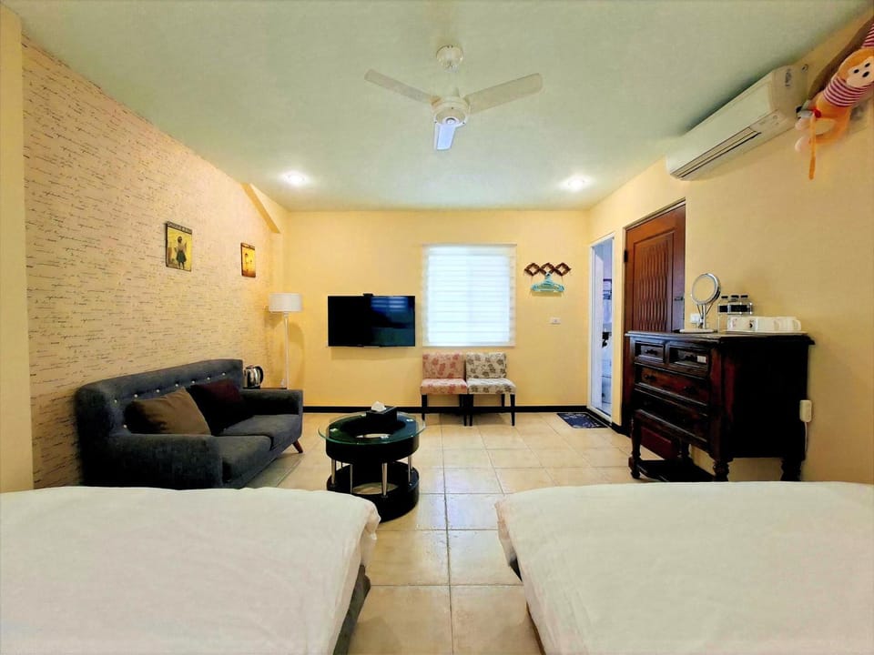 Photo of the whole room