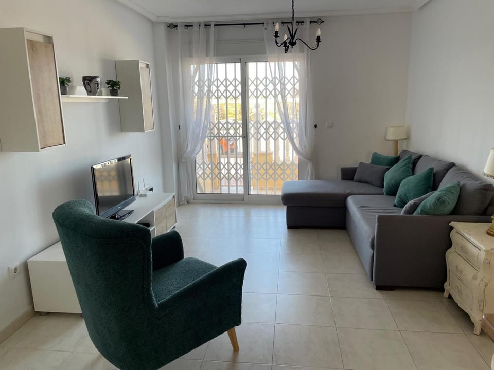 Ground floor apartment with 3 pools Apartment in Los Alcázares