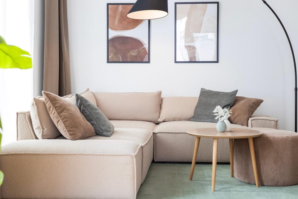 Living room, Seating area