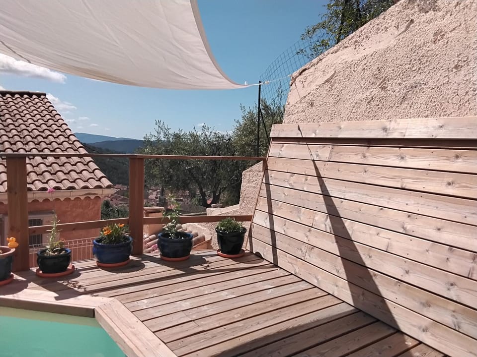 Pool view, Swimming pool