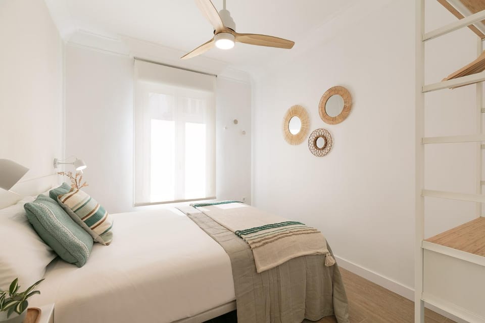Bed, Bedroom, City view, fireplace