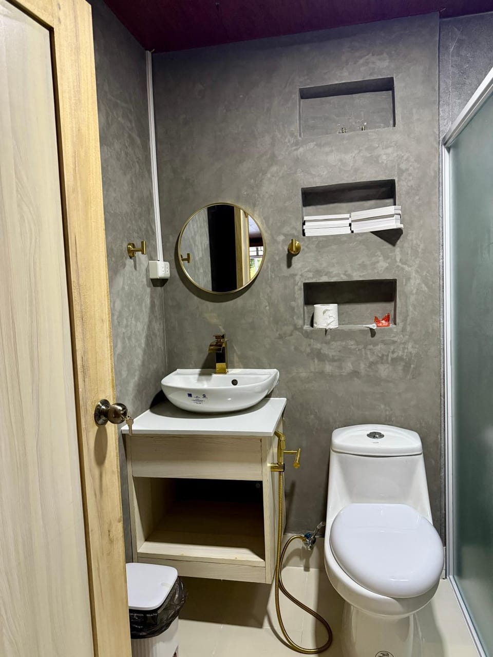 Toilet