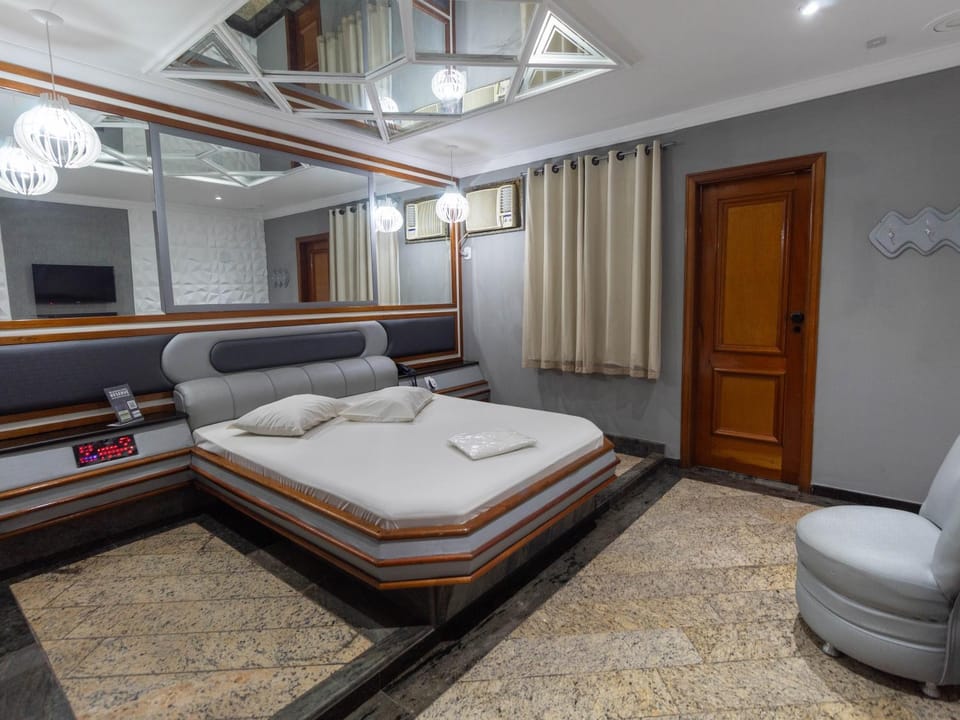 Cartago Hotel Adult Only Love hotel in Rio de Janeiro