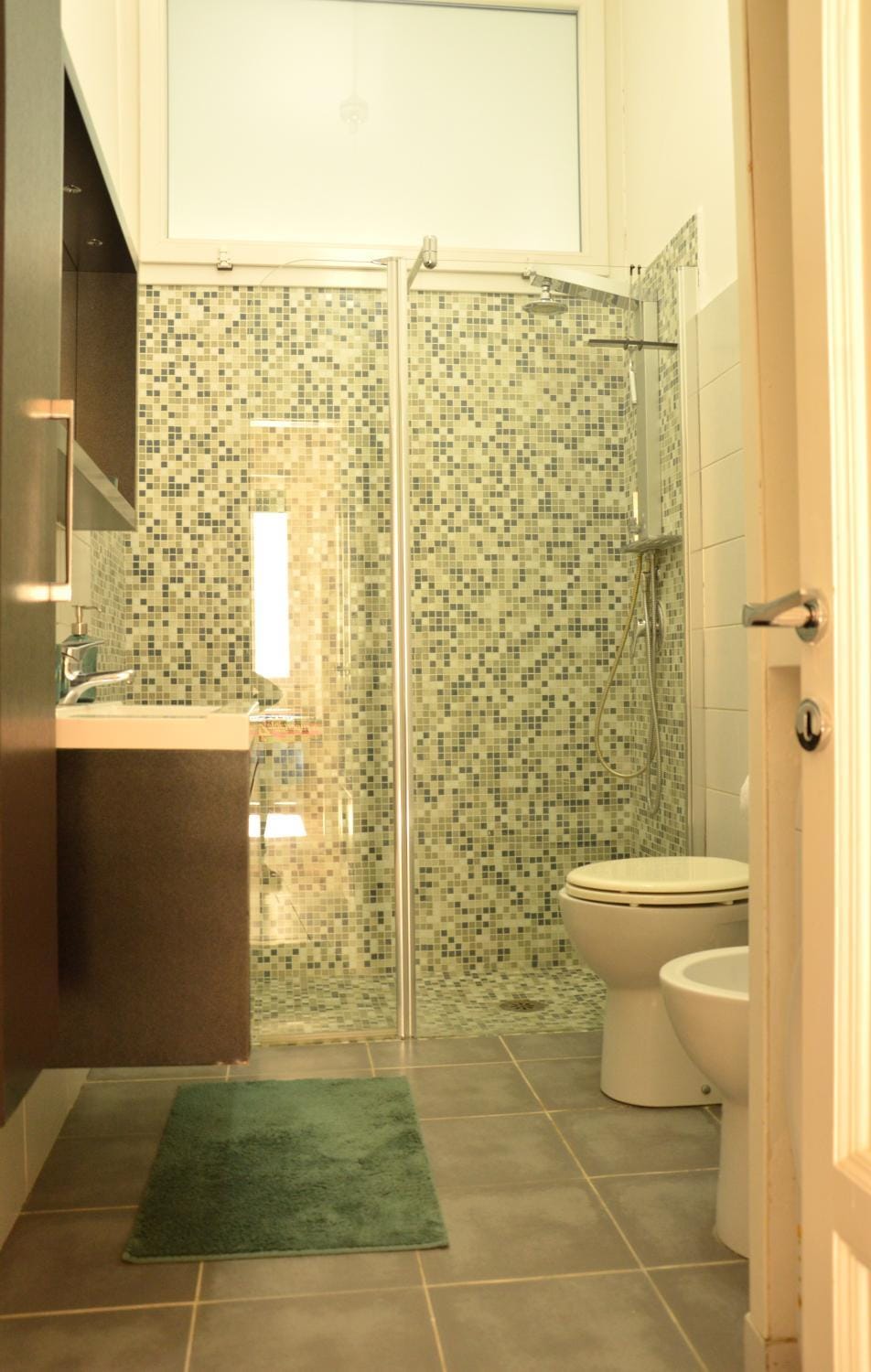 Shower, Toilet, Bathroom, bidet