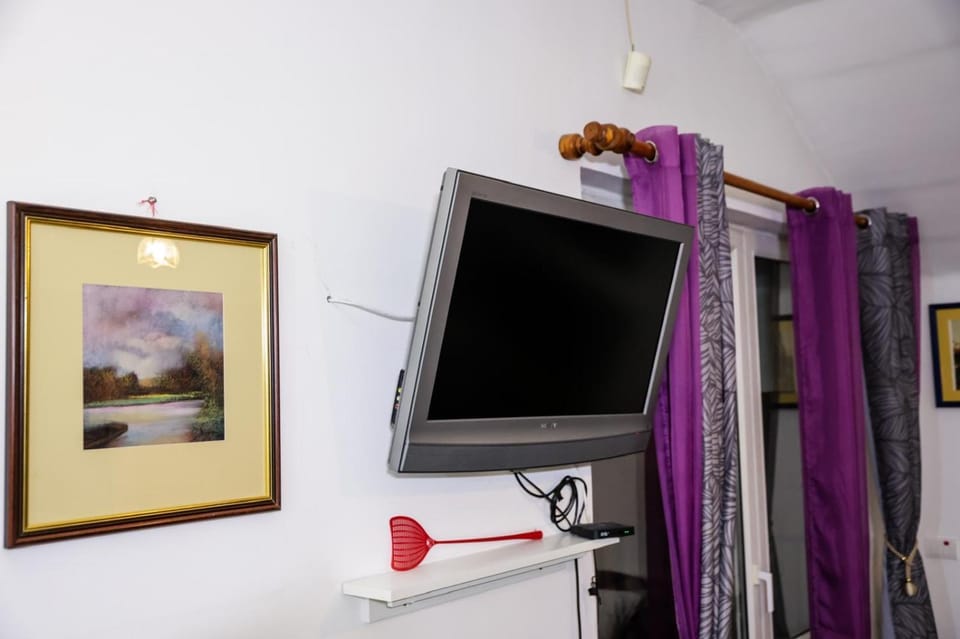 TV and multimedia, Evening entertainment, Parking, internet, internet