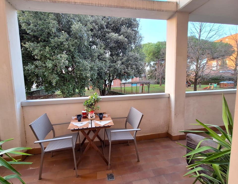 Balcony/Terrace, Garden view, Italian breakfast