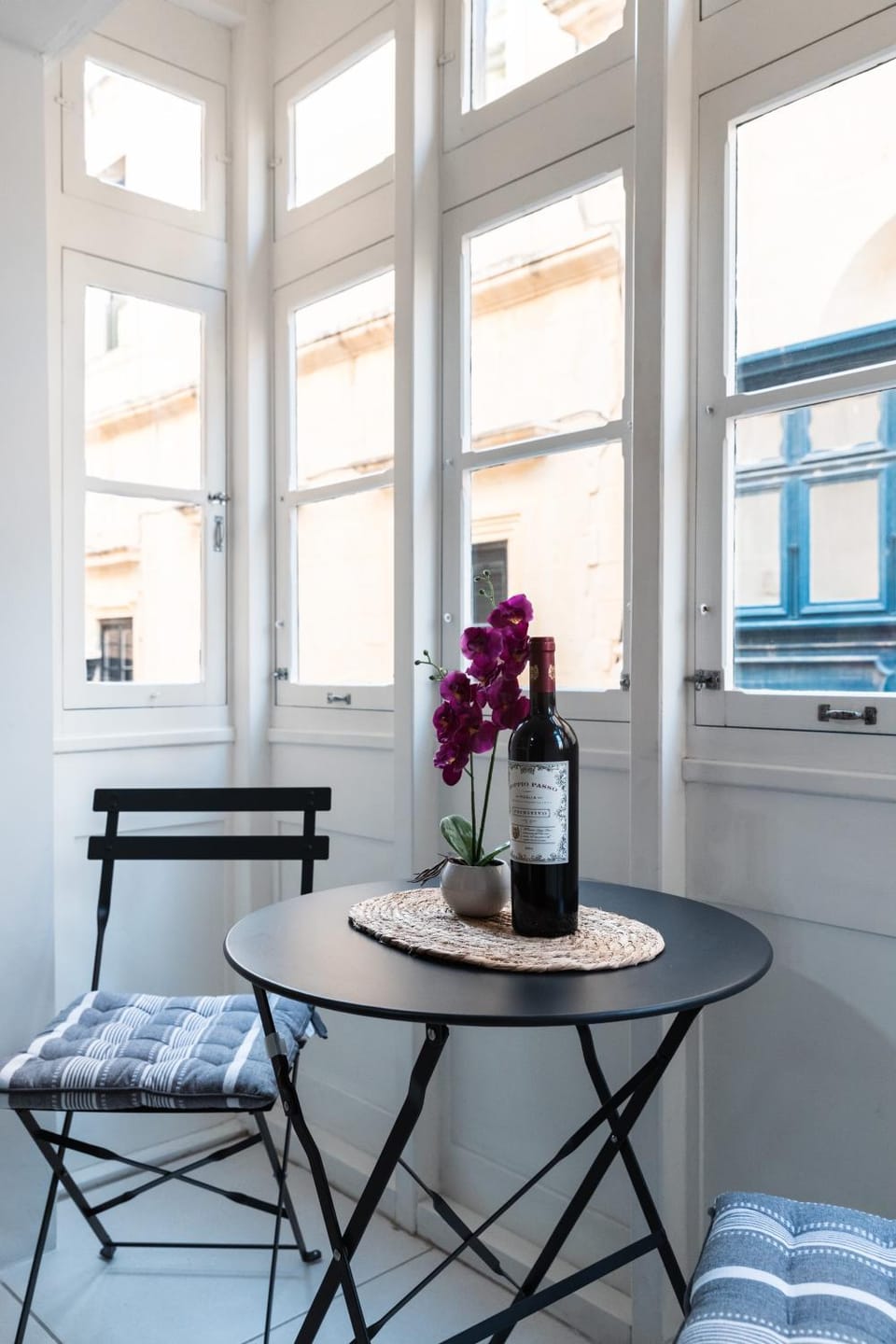 Modern Central 2BR Flat in Valletta by Arco Collection Apartment in Valletta