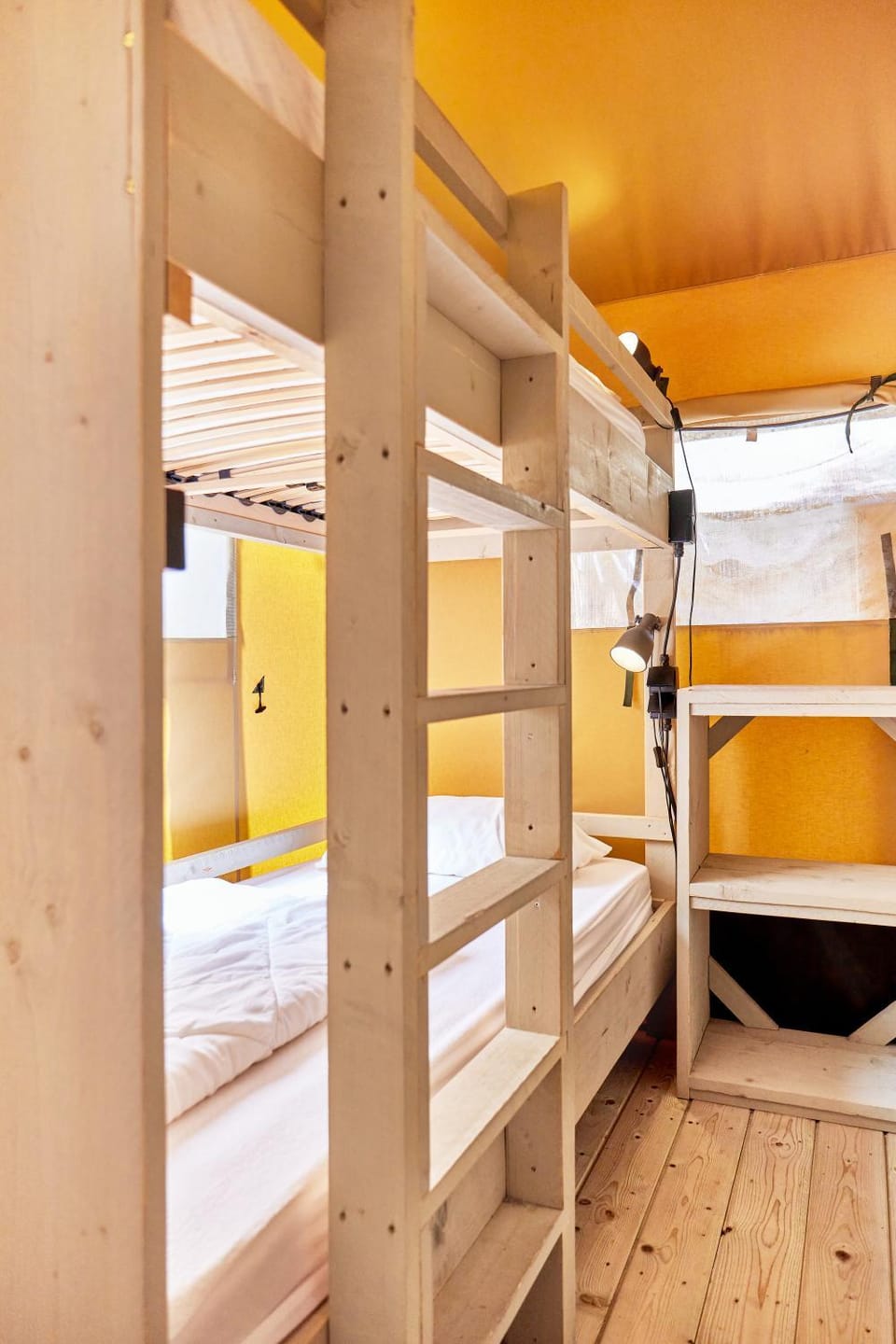 bunk bed