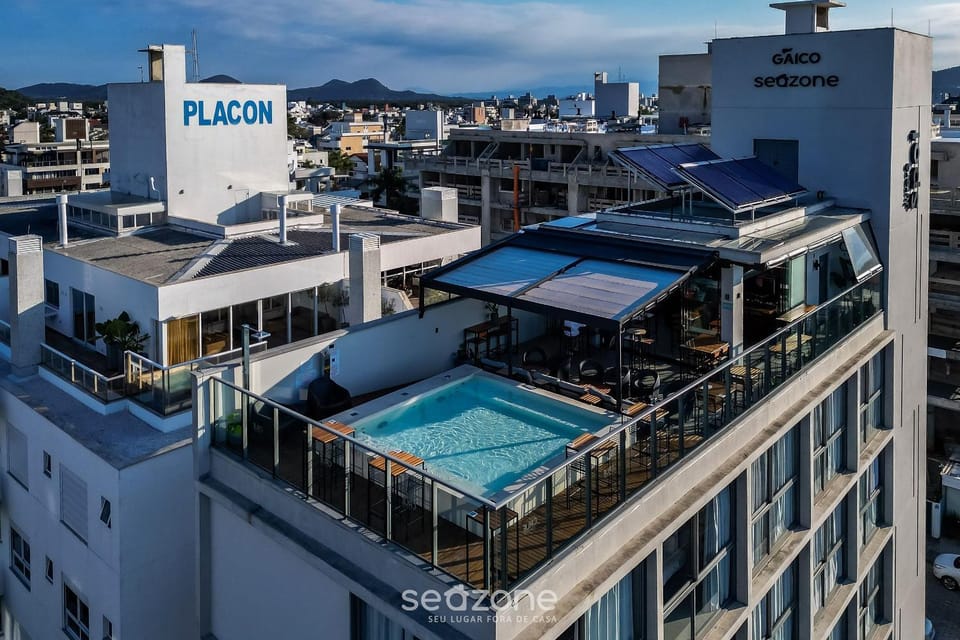 Spot Jurere sophistication by the sea - SPJ's Apartment in Florianopolis