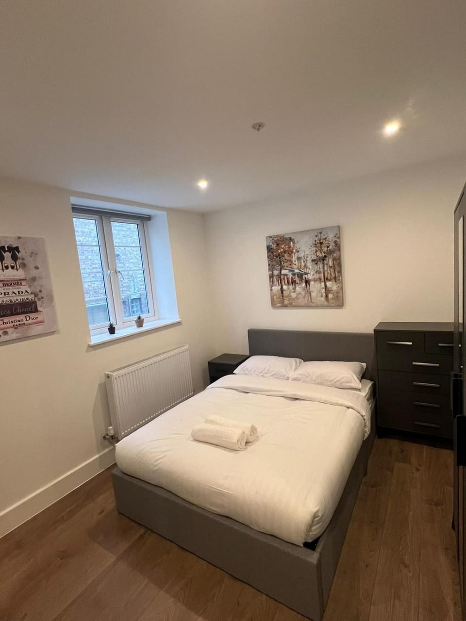 Sleep 10 London Chelsea Bridge Tower bridge WRC Apartment in London