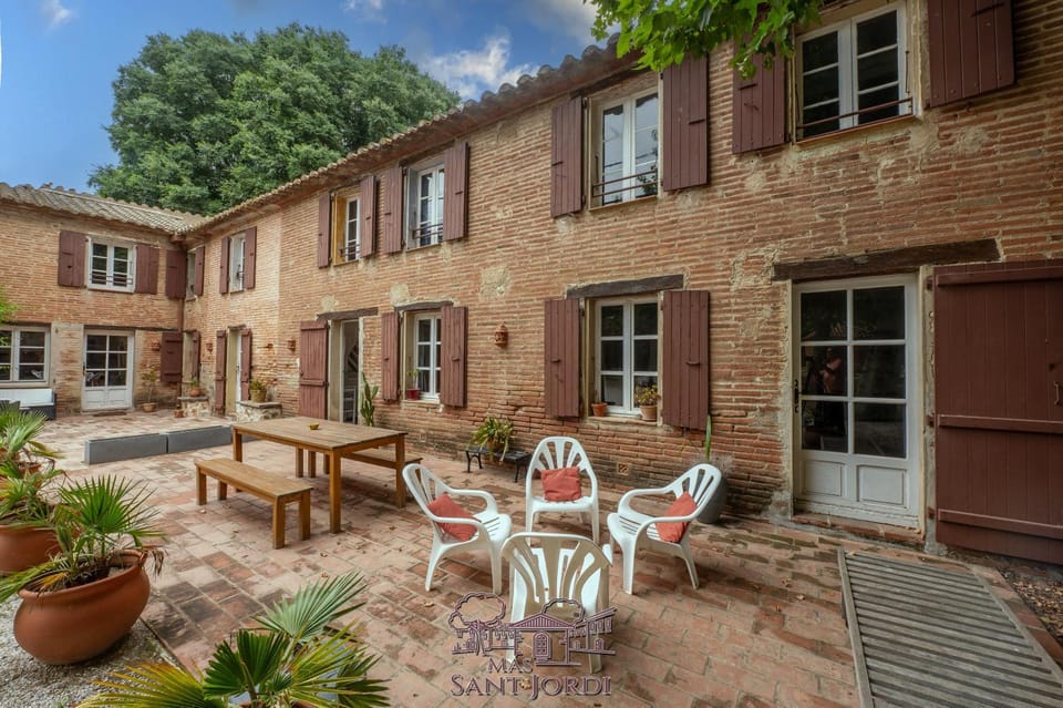 Property building, Patio, Garden view