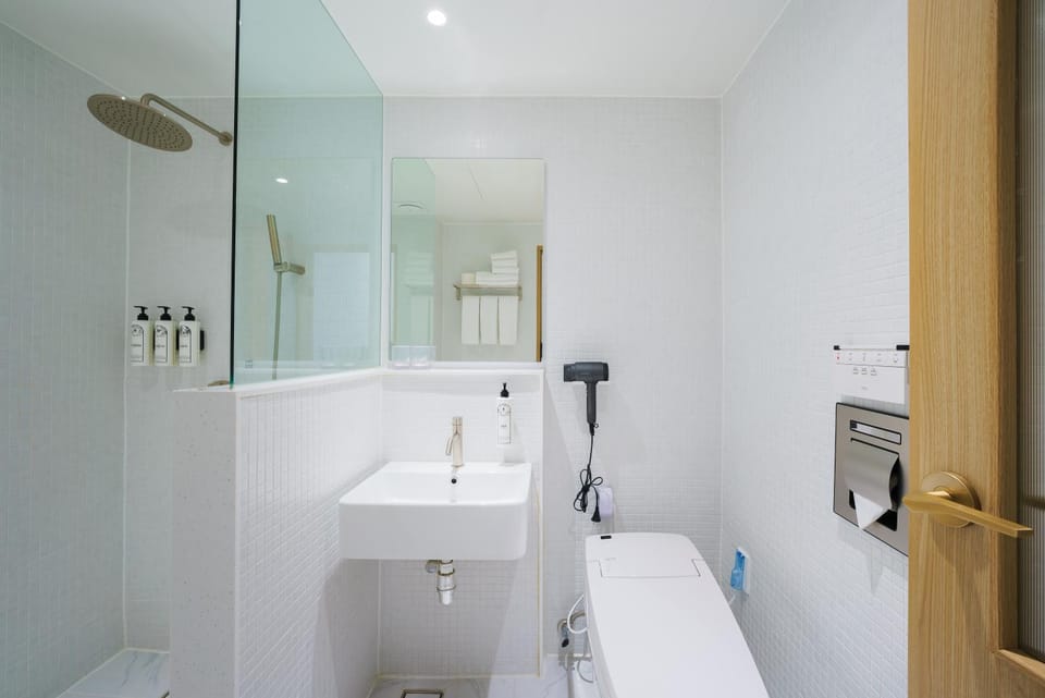 Toilet, Bathroom
