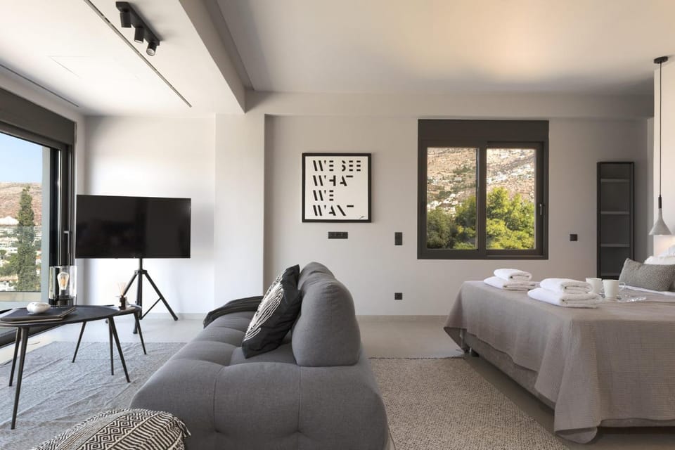 TV and multimedia, Living room, Seating area