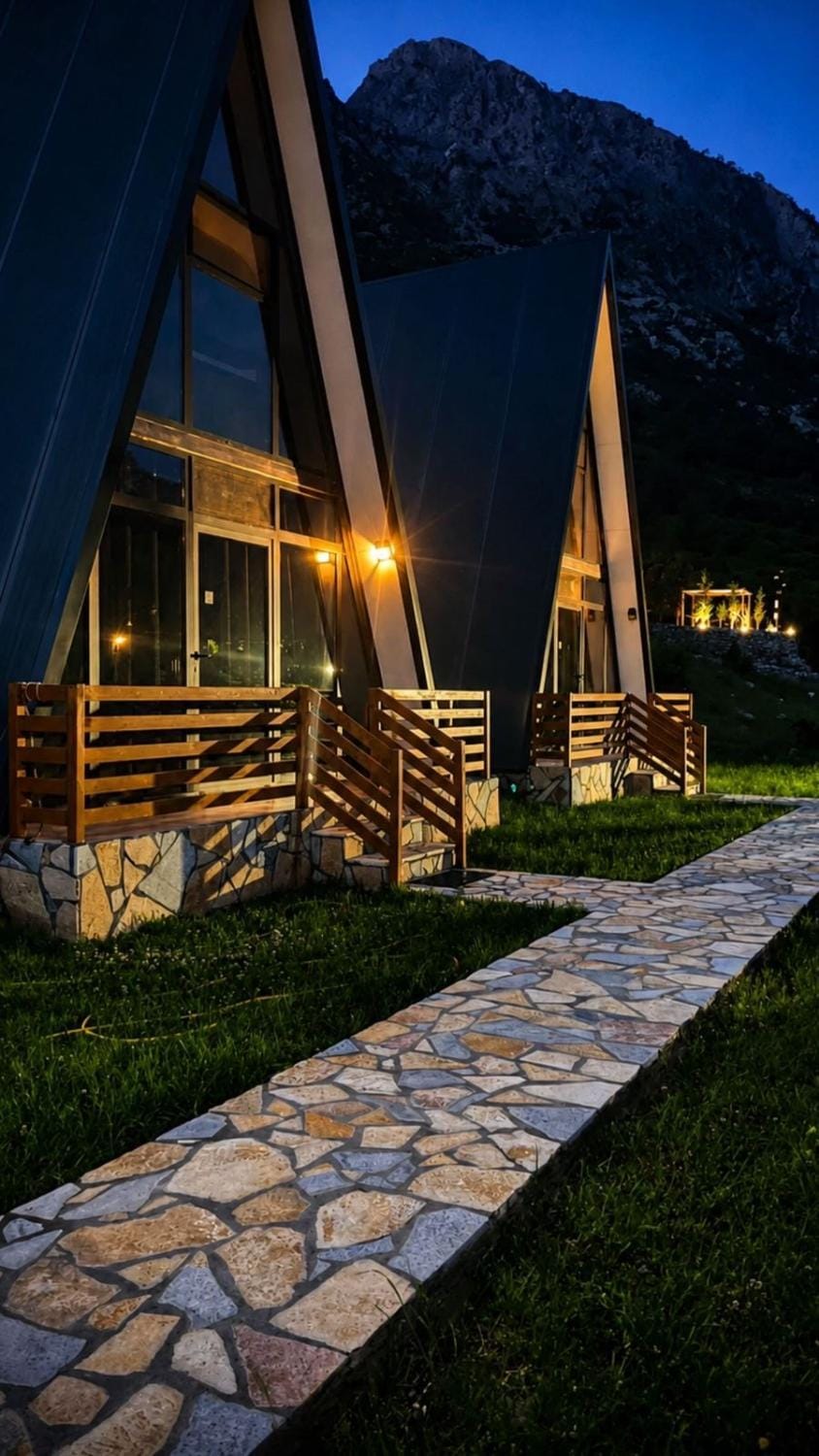 Arditi's Chalets Chalet in Montenegro