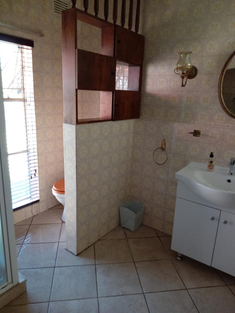 9 wena Ave Guesthouse Bed and Breakfast in North West, South Africa
