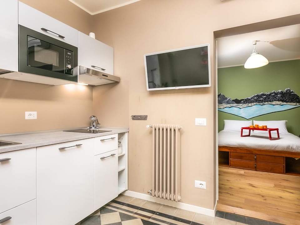 TV and multimedia, Kitchen or kitchenette