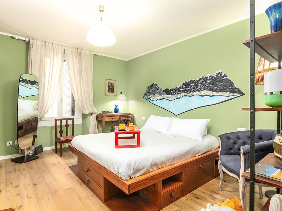 Bed, Bedroom