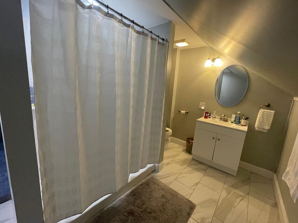 Lynchburg Leisure Apartment in Lynchburg