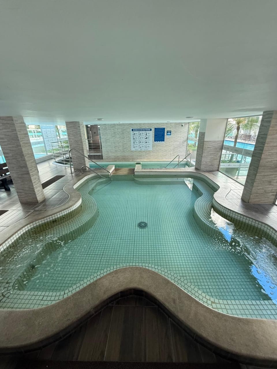 Hot Tub, Pool view, Swimming pool