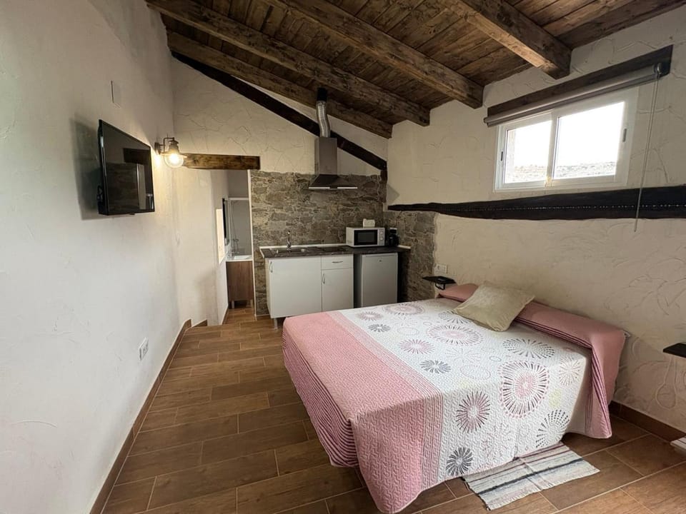 TV and multimedia, Photo of the whole room, Bedroom, minibar
