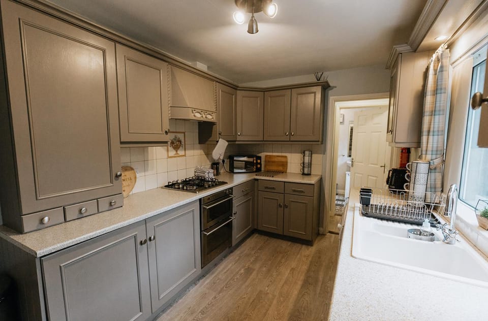 Kitchen or kitchenette, minibar, pet friendly, stove, toaster