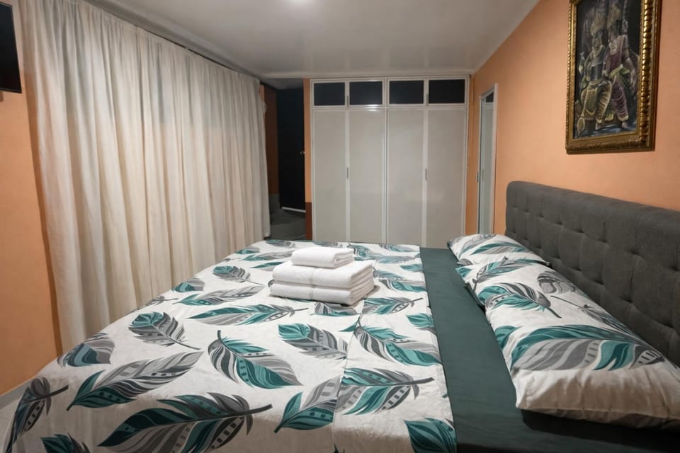 Tres habitaciones con Cuatro Aires acondicionados y Super lindo Vacation rental in Huila, Colombia