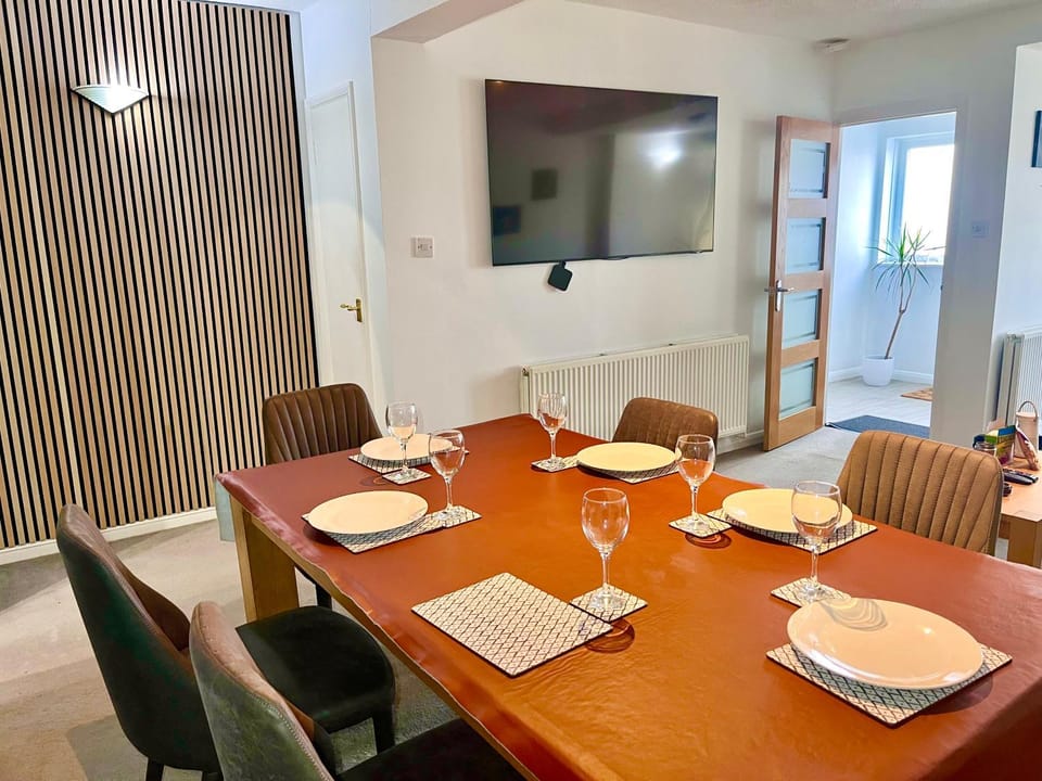 Chessington Blue with parking House in Epsom