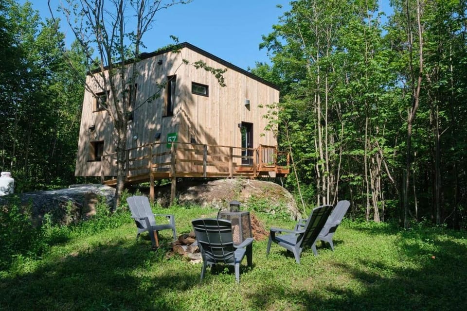 Cabin Zoobox 57 Cabin in Quebec