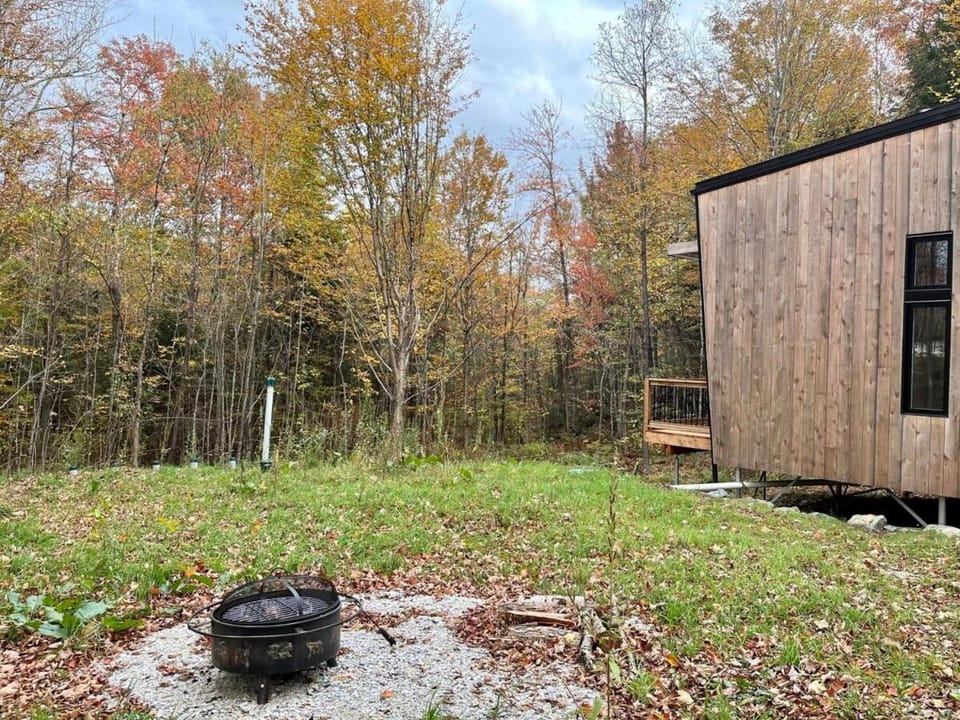 Cabin Zoobox 76 Cabin in Quebec