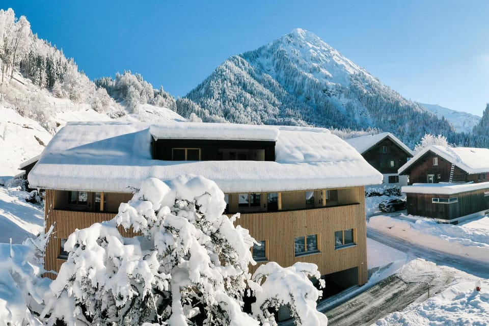 Property building, Natural landscape