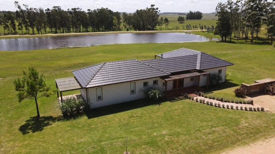 Natural landscape, Garden view, Lake view