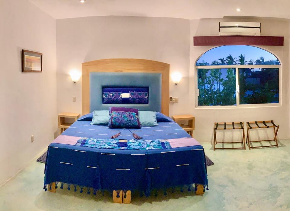 Bed, Bedroom, air conditioner