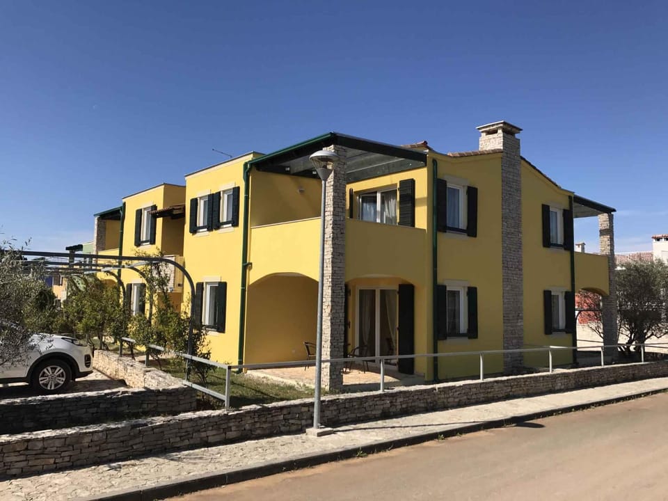 Property building, Summer