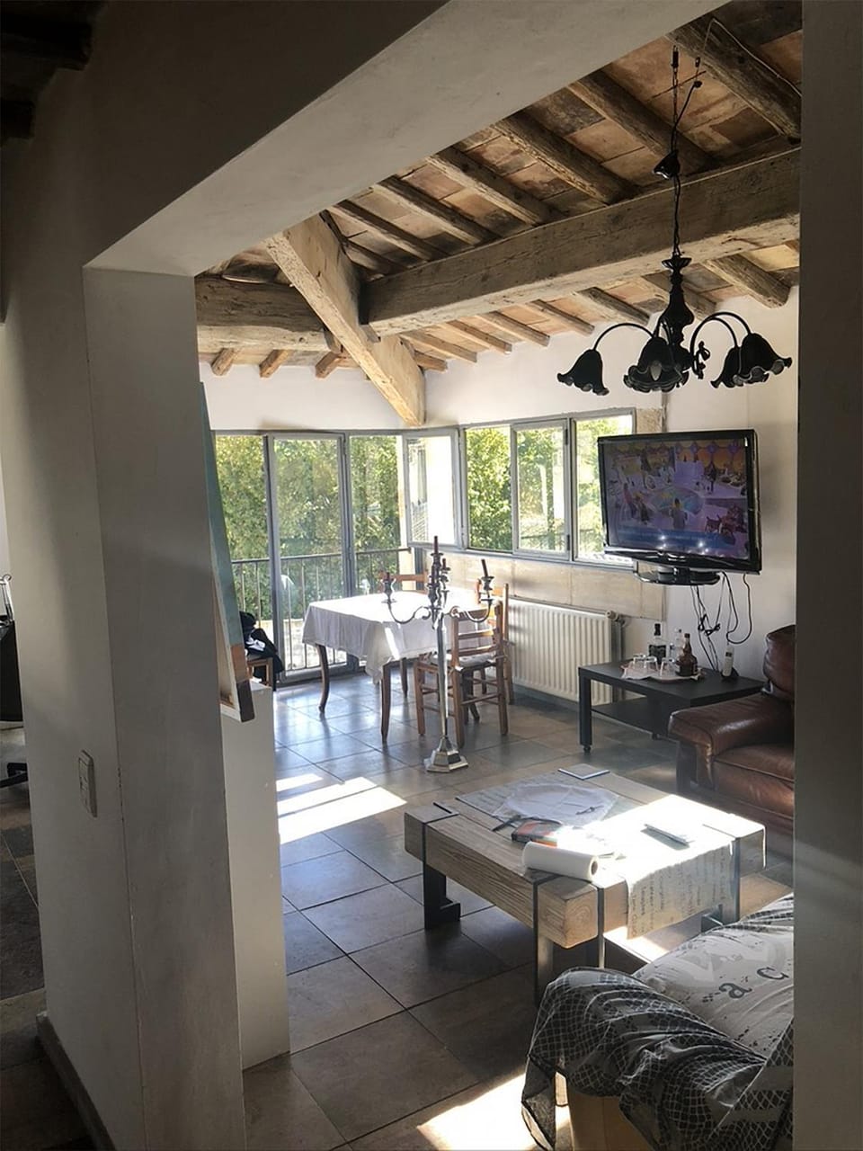 Communal lounge/ TV room