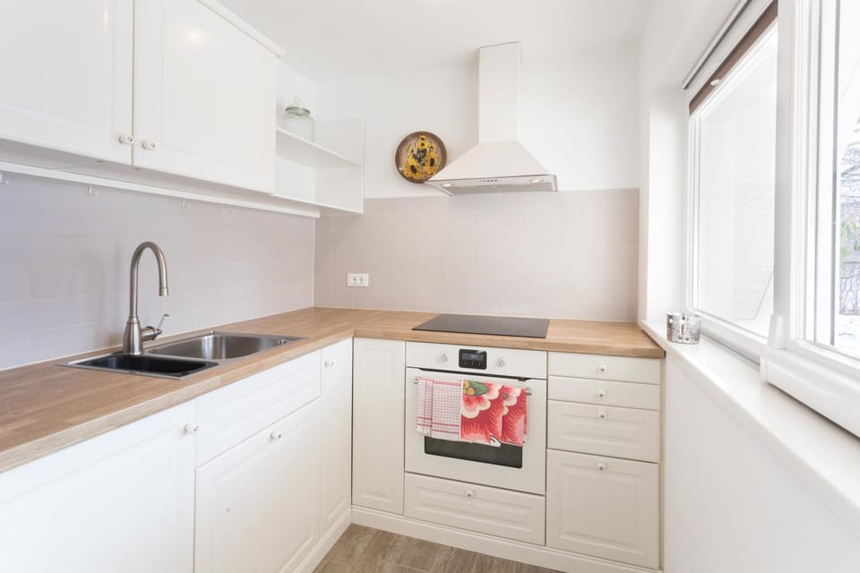 Coffee/tea facilities, Kitchen or kitchenette