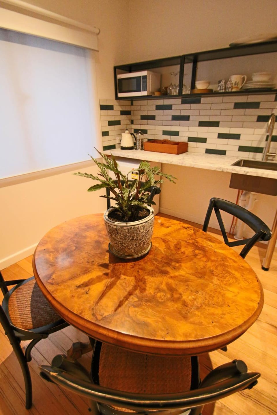 Queen on Randle Apartment in Albury