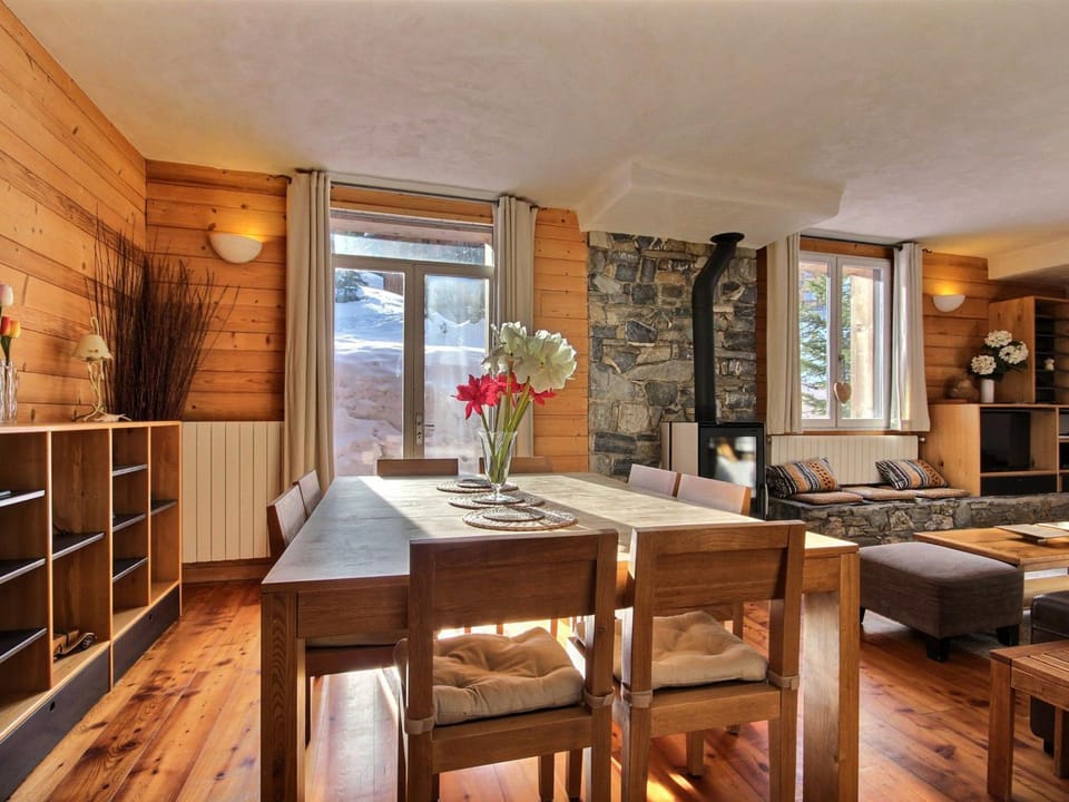 Chalet de luxe pour 12 pers., sauna et jacuzzi - FR-1-455-239 Chalet in Mâcot-la-Plagne