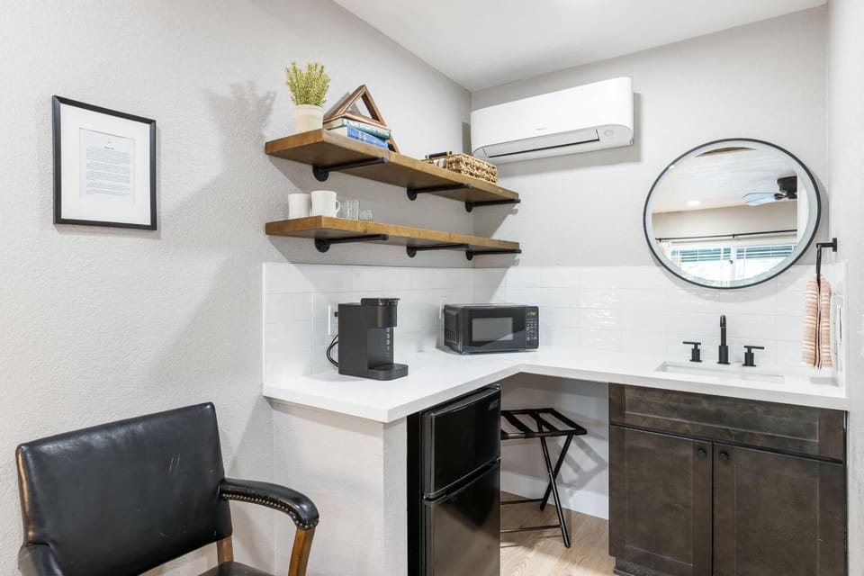 The Tokopah Sequoia Motel RM 1 House in Three Rivers